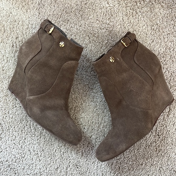 TORY BURCH Wedge Booties - Picture 4 of 8